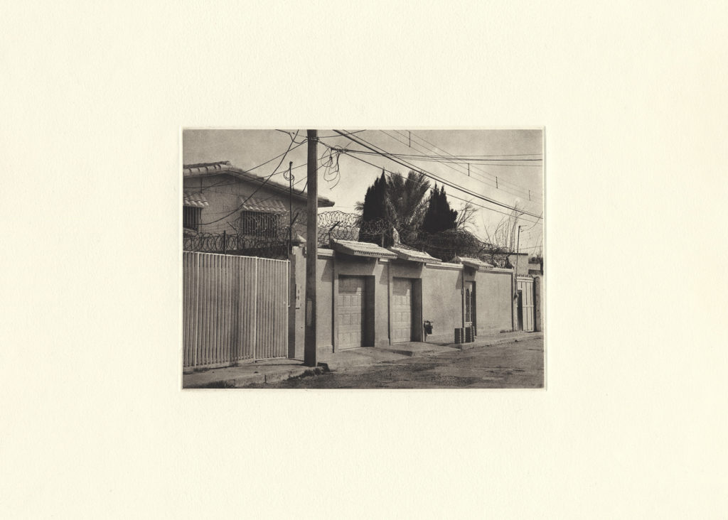 Del Ejido Cd Juárez Chih. Mexico - photogravure - 11 x 15 in.